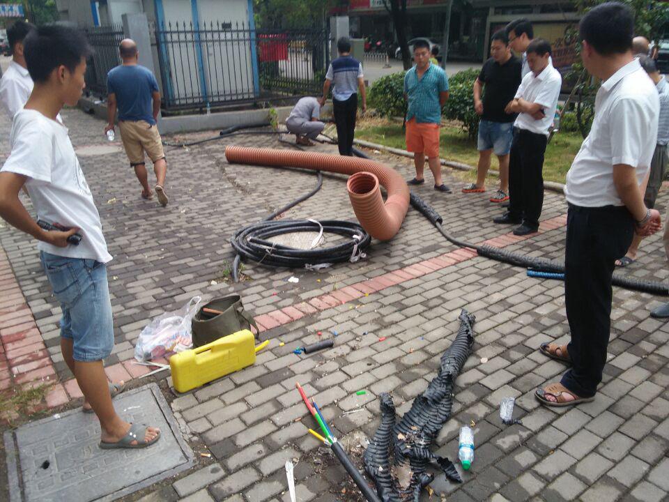 冰球突破-冰球电游奢华版_MG冰球游戏